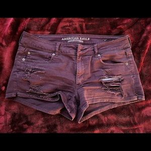 American Eagle Wine colored Short Shorts.